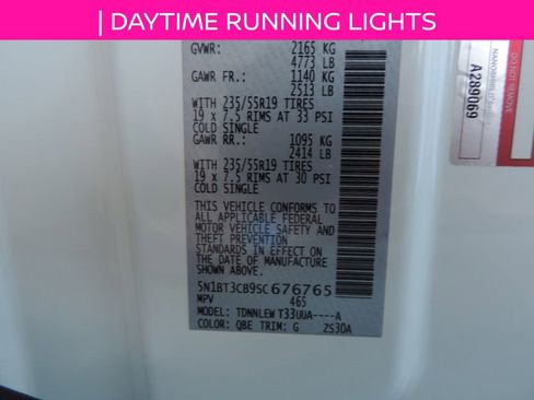 Used 2025 Nissan Rogue SL image 13