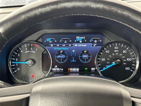 Used 2019 Ford Expedition Max Limited image 19