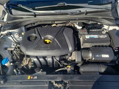 Used 2018 Hyundai Elantra GT w/ Style Package 02 image 21