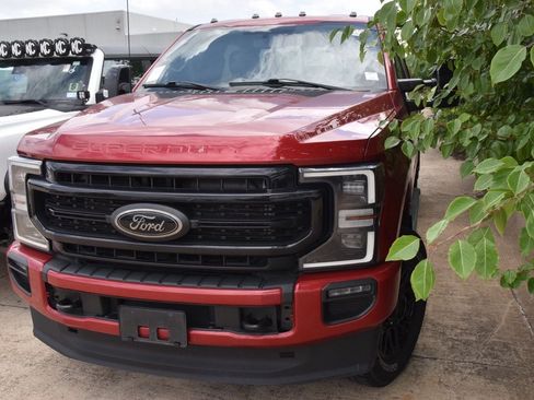 Used 2022 Ford F250 Lariat w/ Black Appearance Package AWD/4WD image 2