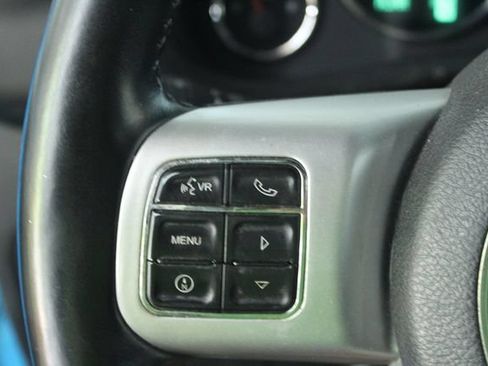 Used 2017 Jeep Wrangler Unlimited Sahara w/ Quick Order Package 23E Chief AWD/4WD image 15
