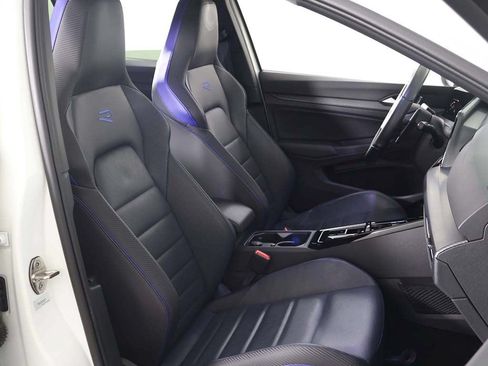 Used 2023 Volkswagen Golf R AWD/4WD image 34