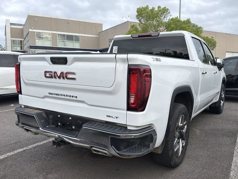 Used 2025 GMC Sierra 1500 SLT AWD/4WD image 9