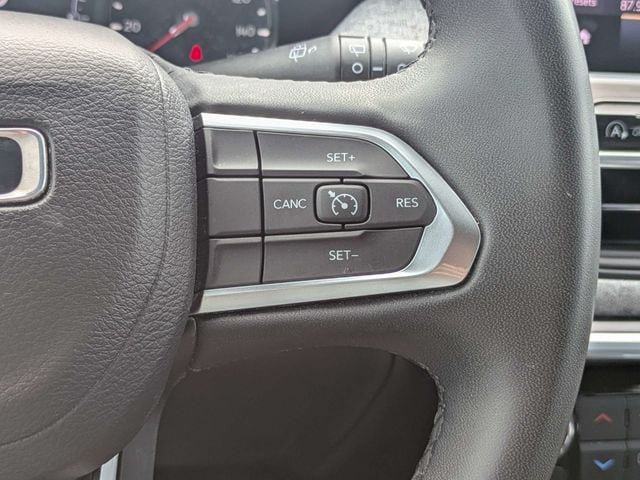 Used 2024 Jeep Compass Latitude AWD/4WD image 24