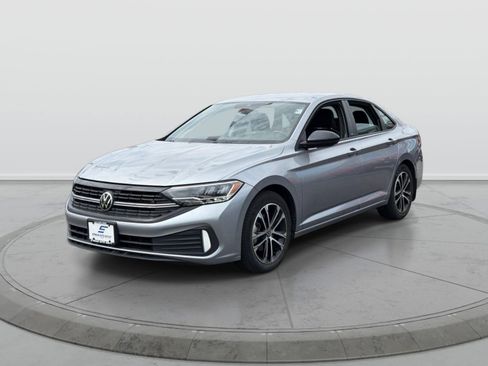 Used 2023 Volkswagen Jetta Sport FWD image 3