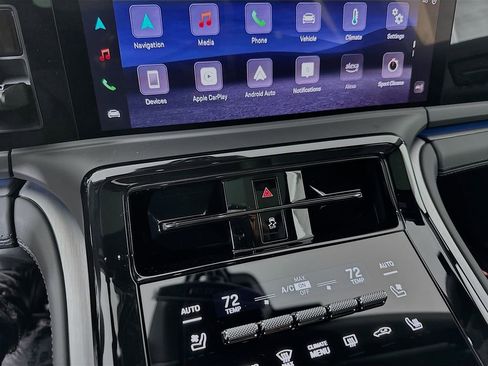 New 2026 Porsche Panamera image 18