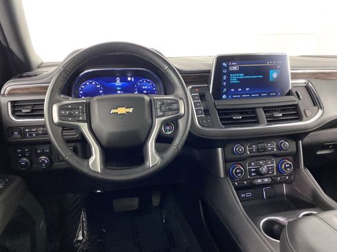 Used 2023 Chevrolet Tahoe LT w/ Luxury Package AWD/4WD image 20