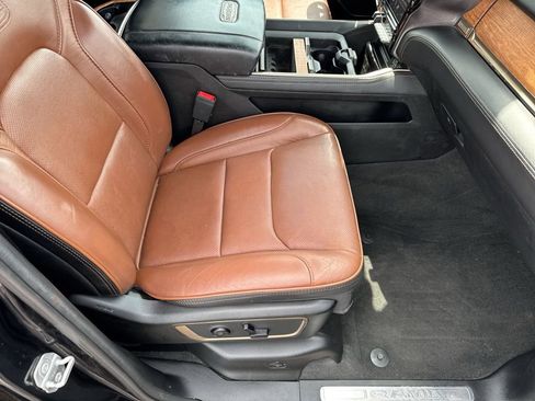 Used 2021 RAM 1500 Limited AWD/4WD image 24