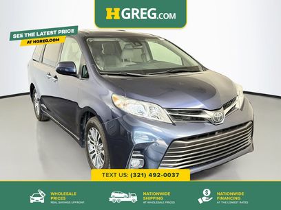 Used 2020 Toyota Sienna XLE