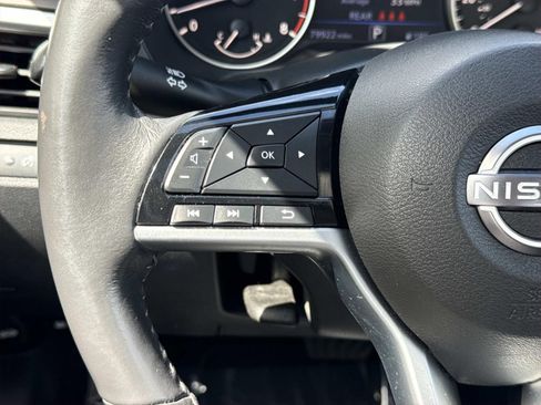 Used 2023 Nissan Altima 2.5 SV w/ SV Premium Package AWD/4WD image 15