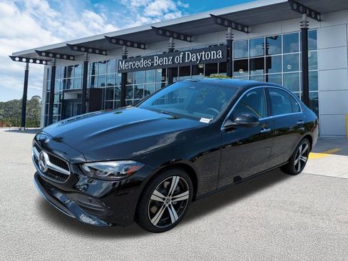 Used 2025 Mercedes-Benz C 300 Sedan image 8