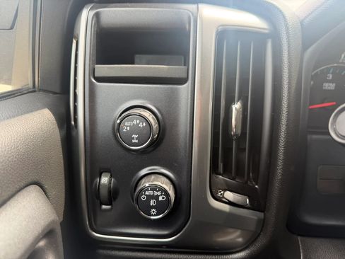 Used 2017 Chevrolet Silverado 1500 LT w/ All Star Edition AWD/4WD image 19