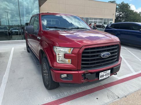 Used 2016 Ford F150 XLT w/ Equipment Group 301A Mid AWD/4WD image 4