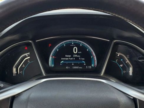 Used 2016 Honda Civic Touring image 26