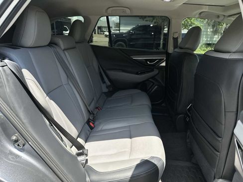 Used 2024 Subaru Outback Limited w/ Popular Package #2 AWD/4WD image 19