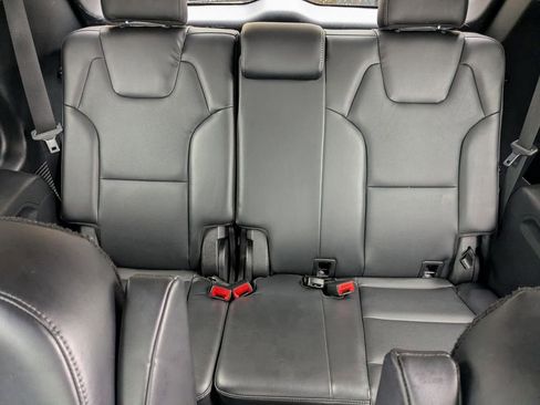 Used 2025 Kia Telluride S AWD/4WD image 30