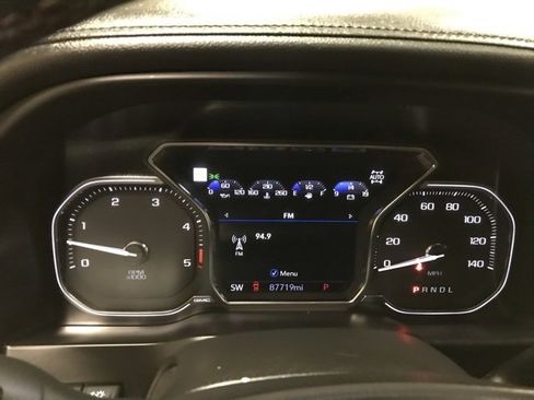 Used 2020 GMC Sierra 2500 AT4 w/ AT4 Premium Package image 21