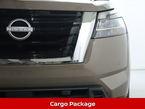 Certified 2024 Nissan Pathfinder Platinum w/ Cargo Package image 10
