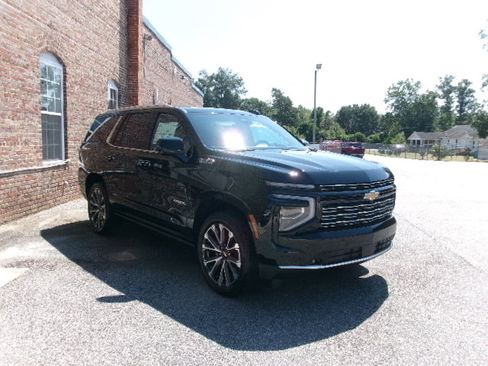 New 2025 Chevrolet Tahoe High Country image 2