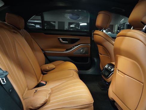 Used 2023 Mercedes-Benz S 580 4MATIC Sedan image 18