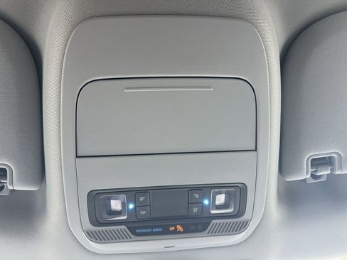 Used 2025 Ford F150 XLT w/ Equipment Group 301A Standard AWD/4WD image 28