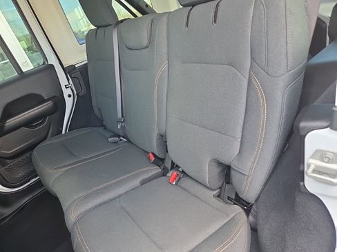 Used 2024 Jeep Wrangler Sahara AWD/4WD image 23