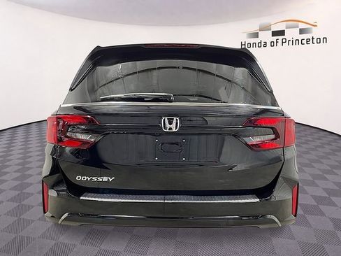 New 2026 Honda Odyssey EX-L image 4