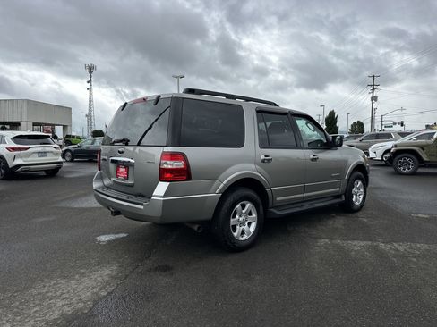 Used 2008 Ford Expedition XLT image 6