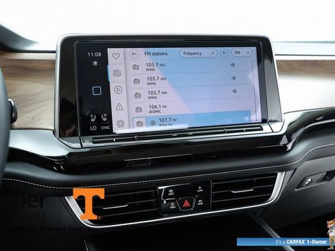 Used 2024 Volkswagen Atlas SE FWD image 25
