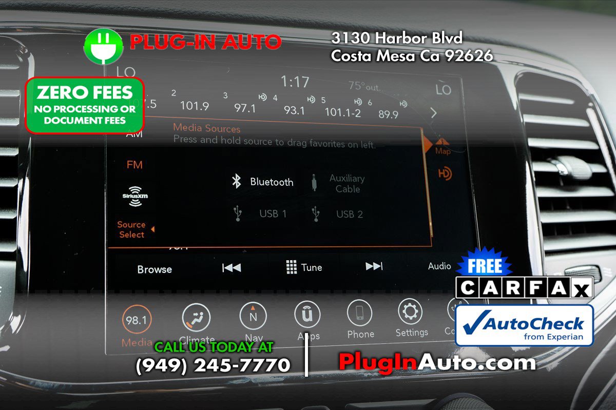 Used 2021 Jeep Grand Cherokee Limited AWD/4WD image 27
