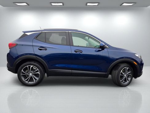 Certified 2023 Buick Encore GX Select image 3