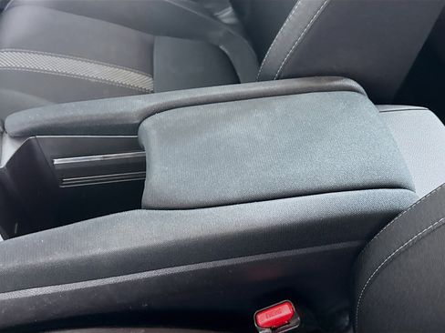 Used 2019 Honda Civic EX image 18