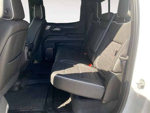 Used 2025 GMC Sierra 1500 AT4X image 12