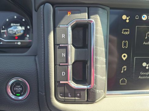 Used 2022 GMC Yukon Denali w/ Max Trailering Package AWD/4WD image 37