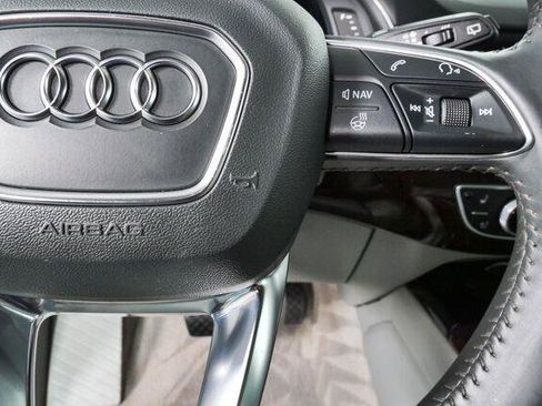 Used 2017 Audi Q7 3.0T Premium Plus AWD/4WD image 11