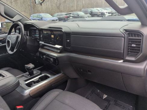 Certified 2022 Chevrolet Silverado 1500 LT Trail Boss image 28