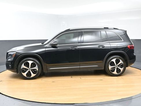 Used 2024 Mercedes-Benz GLB 250 image 6