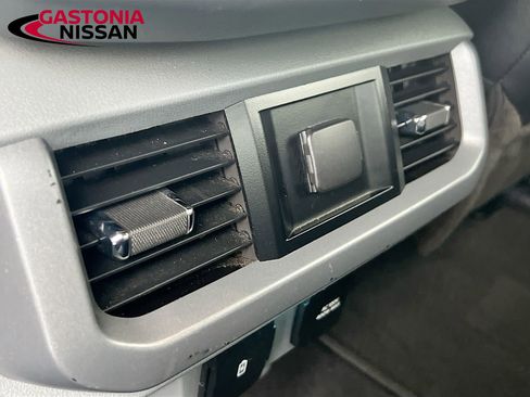 Used 2023 Ford F150 Lariat w/ Trailer Tow Package image 35