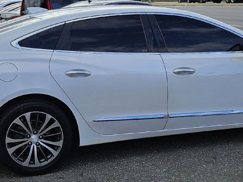 Used 2017 Buick LaCrosse Essence image 6