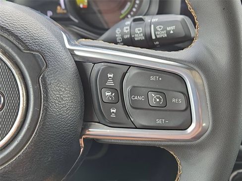 Used 2024 Jeep Wrangler Unlimited Sahara AWD/4WD image 49
