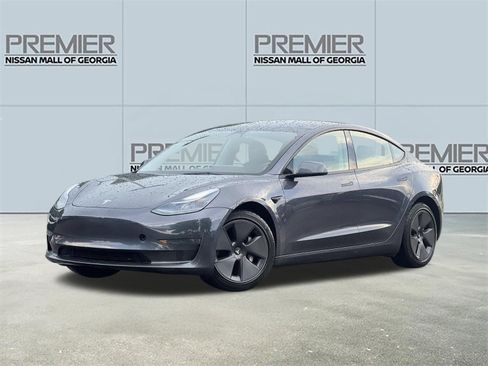 Used 2023 Tesla Model 3 Standard Range RWD image 1