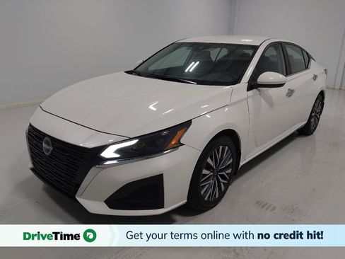 Used 2023 Nissan Altima 2.5 SV FWD image 1