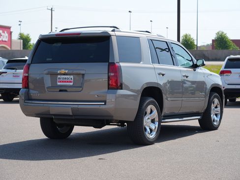 Used 2017 Chevrolet Tahoe Premier AWD/4WD image 3