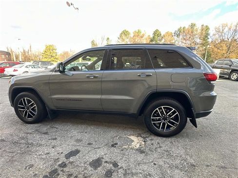 Used 2021 Jeep Grand Cherokee Trailhawk w/ Trailhawk Luxury Group image 2