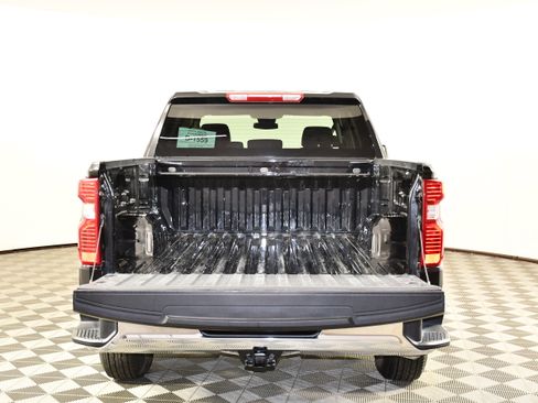 Used 2026 Chevrolet Silverado 1500 LT AWD/4WD image 37