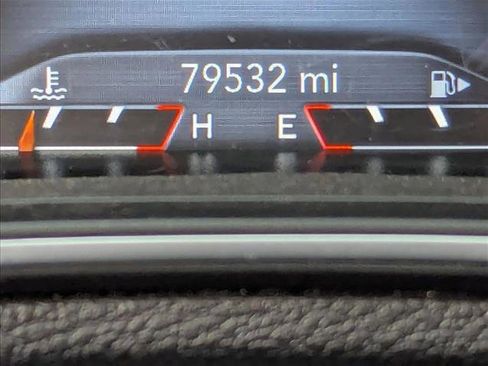 Used 2019 Jeep Cherokee Trailhawk AWD/4WD image 10