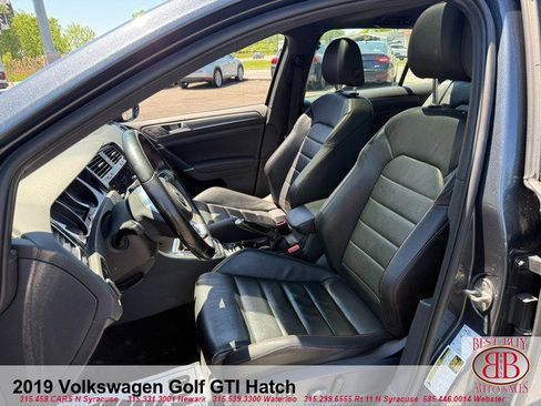 Used 2019 Volkswagen Golf 4-Door FWD image 10