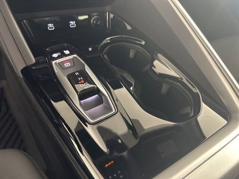 New 2025 Audi Q5 Premium Plus image 24