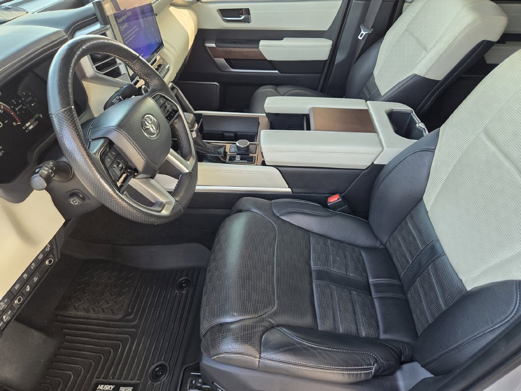Used 2023 Toyota Tundra Capstone AWD/4WD image 12
