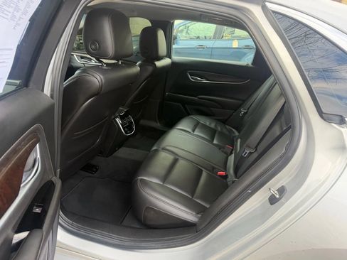 Used 2019 Cadillac XTS Luxury image 14